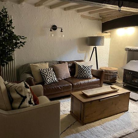 Canalside Cottage In The Heart Of Llangollen. 外观 照片