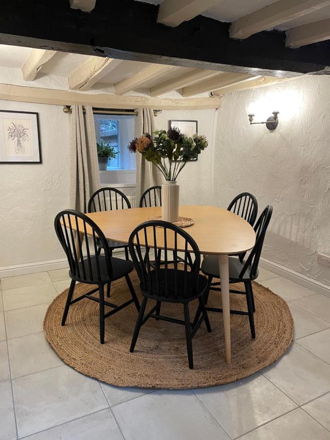 Canalside Cottage In The Heart Of Llangollen. 外观 照片
