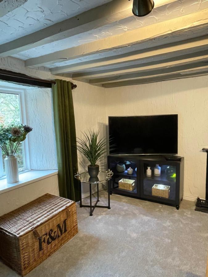 Canalside Cottage In The Heart Of Llangollen. 外观 照片